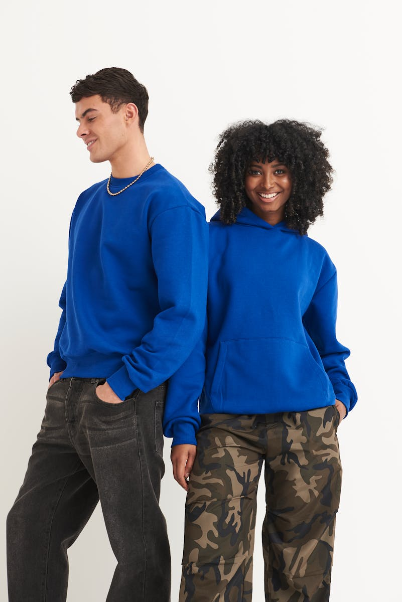 Sweatshirts & Hoodies